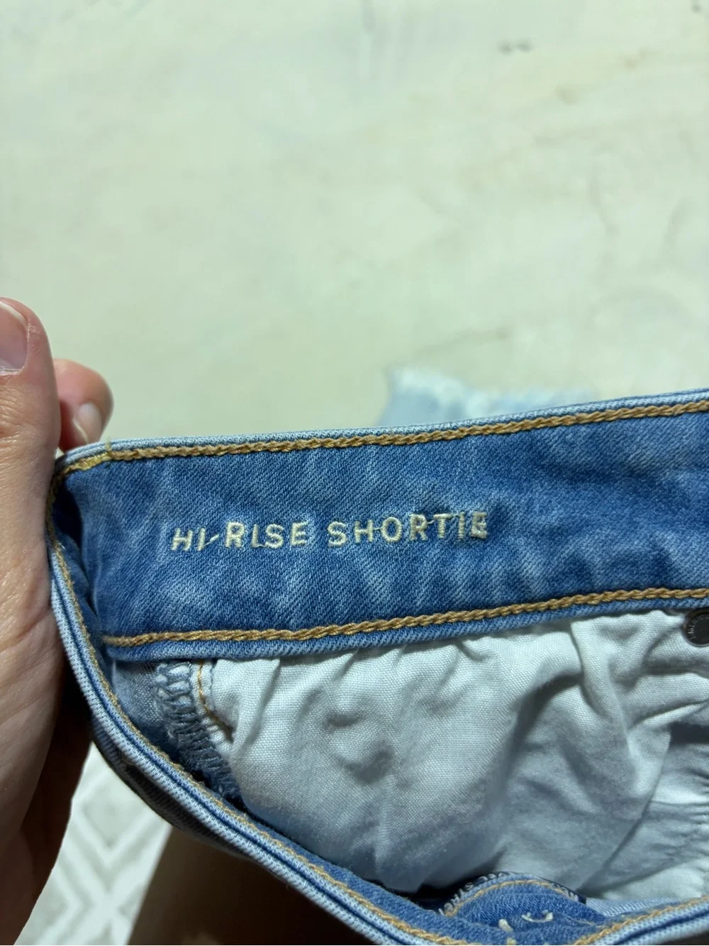 American Eagle hi-rise shortie Light Blue Distressed Denim Women's Shorts 2 - Picture 8 of 10